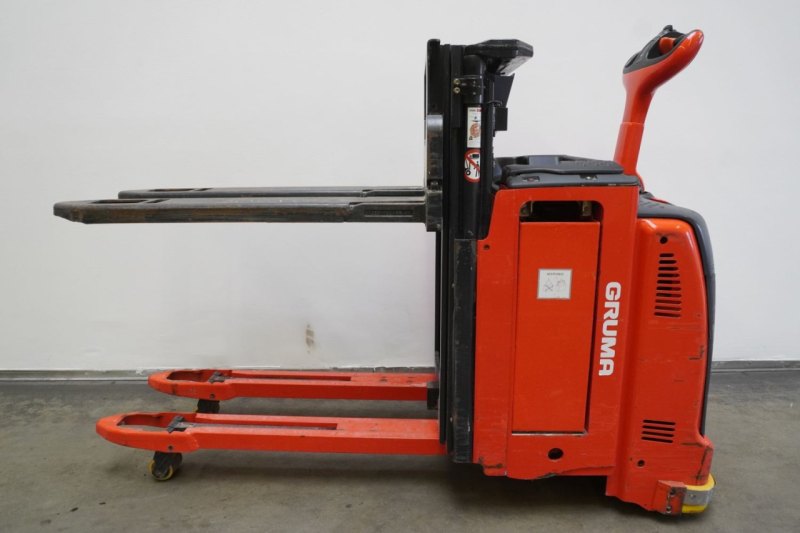 Hochhubwagen Linde L 12 L HP 133 (2016)