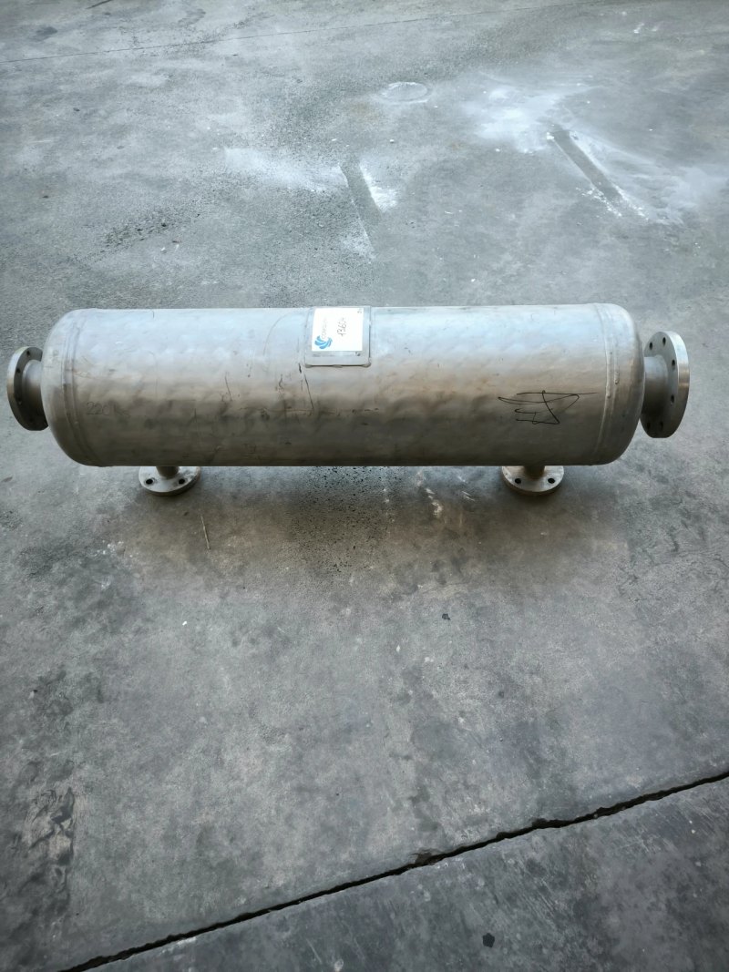 STAINLESS STEEL TUBULAR EXCHANGER 10,5 m2