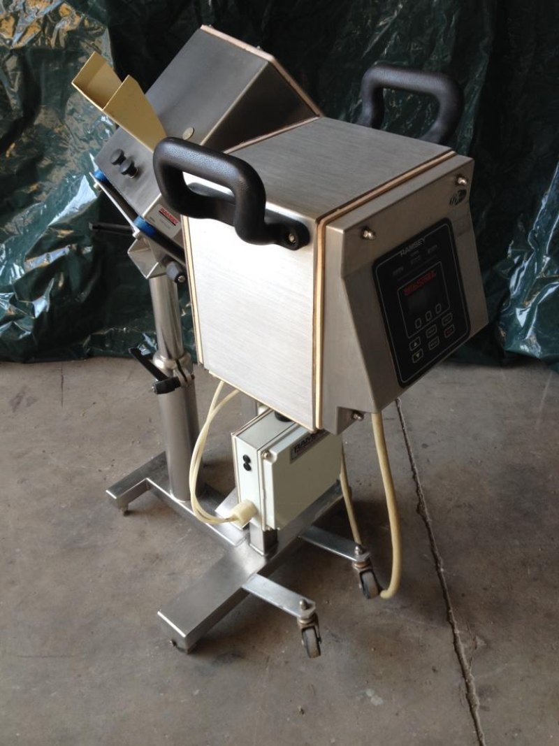 RILEVATORE DI METALLI VERTICALE – RAMSEY – METAL SCOUT IIE