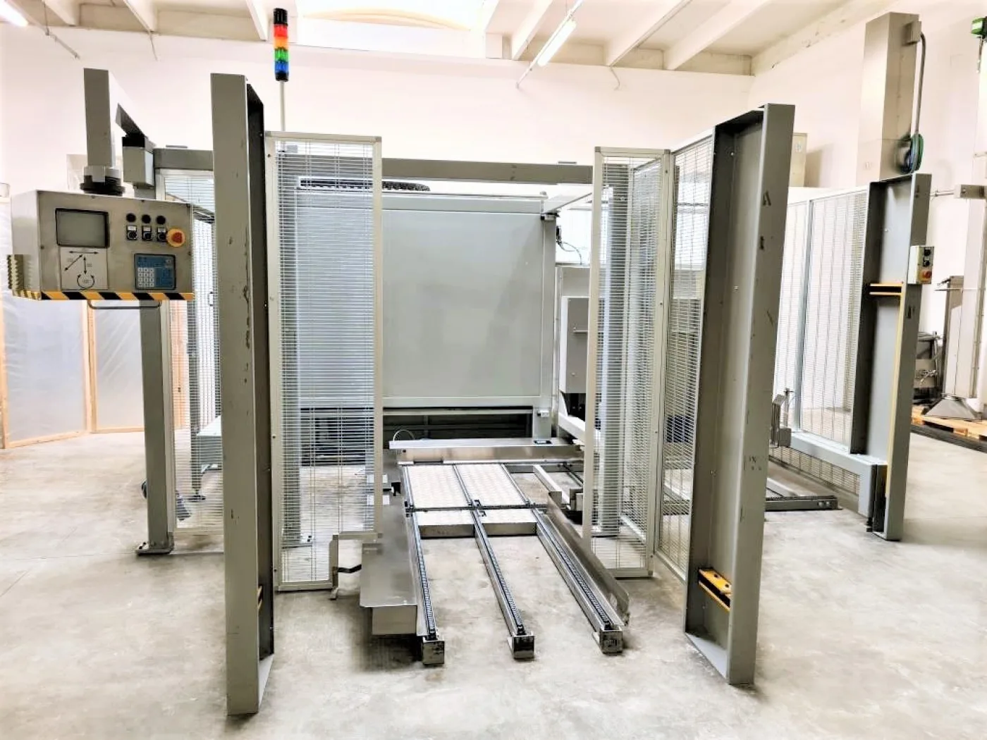 PALLETTIZZATORE – IMA BFB – Mod. MINIROBOT - 5