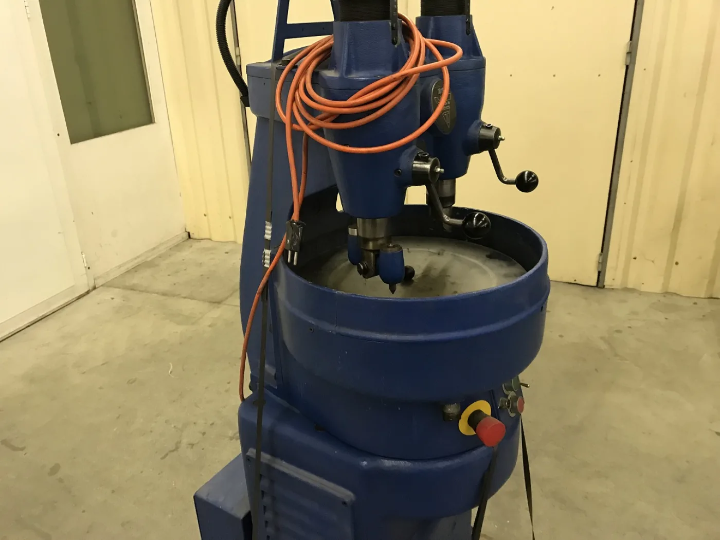 FLACHPOLIERMASCHINE “TECHNICA” TYPE 1600 - 4