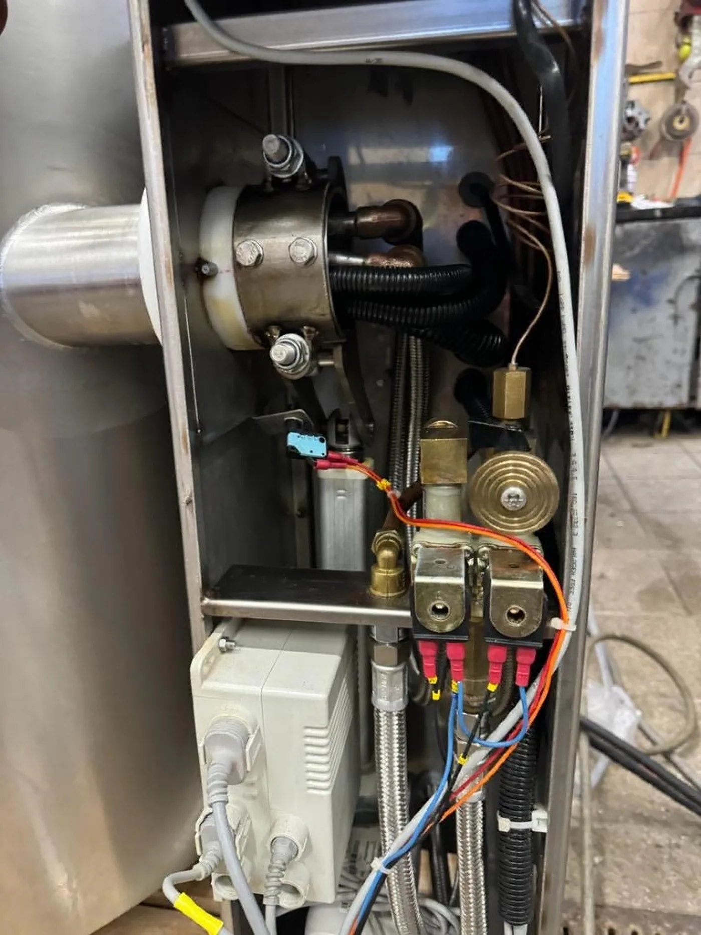 200ltr Electric Kettle - 6
