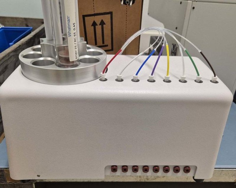 Agilent Technologies 808 Analysegerät mit RS485 und RS232 Schnittstellen