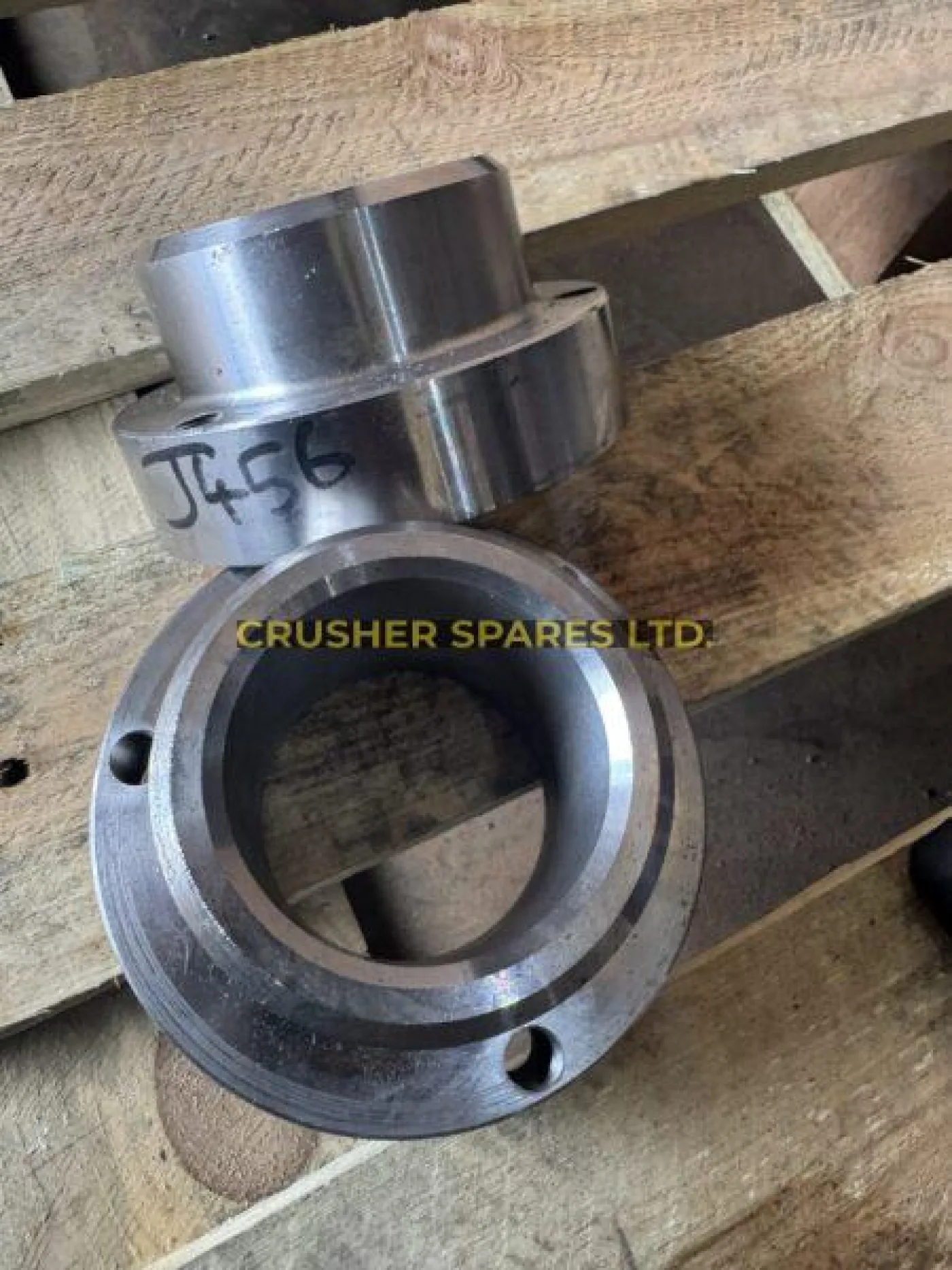 J4560000 | Tie Bar Outer Bush | Extec® / Sandvik® | - 1