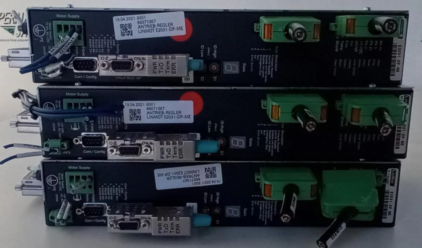 Lenze E2031-DP-ME Communication Module - 3