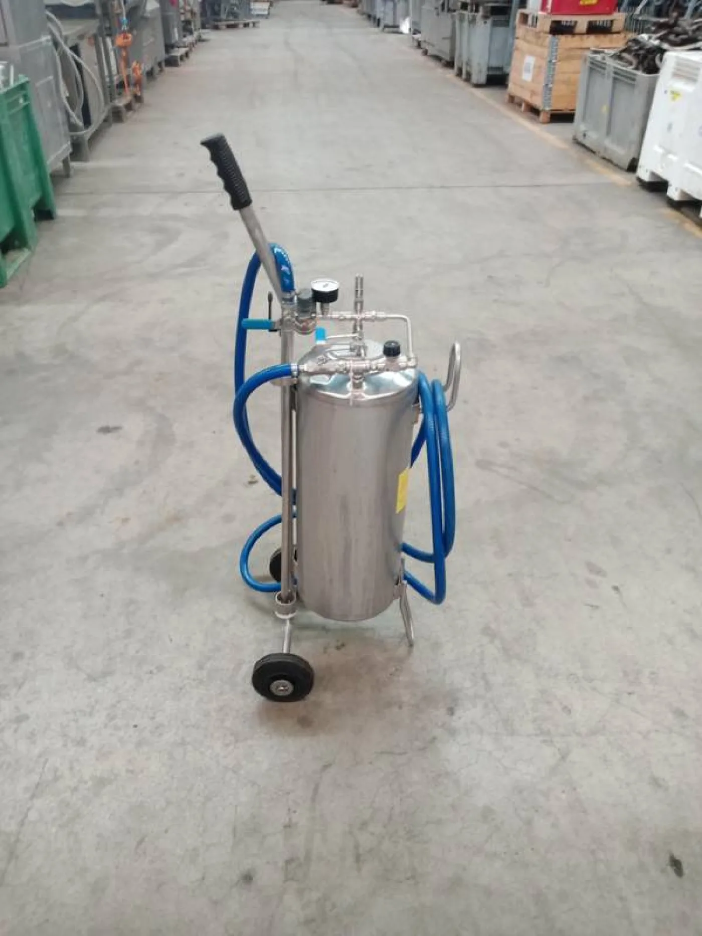Foamer. Foam cleaning tank - 3