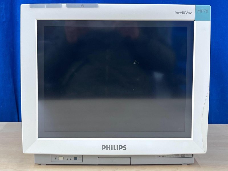 Philips MP-70 Patient Monitor, YOM: 2010.