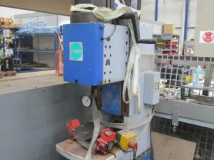 SCHMIDT 2001