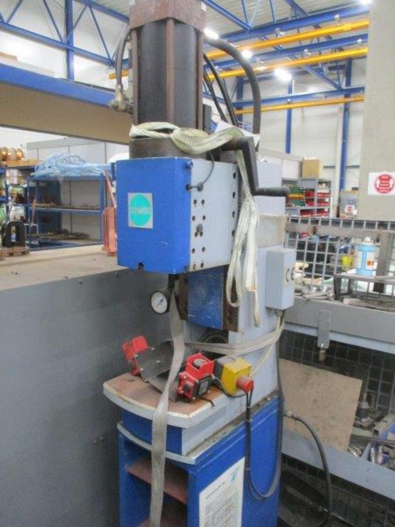 SCHMIDT 2001
