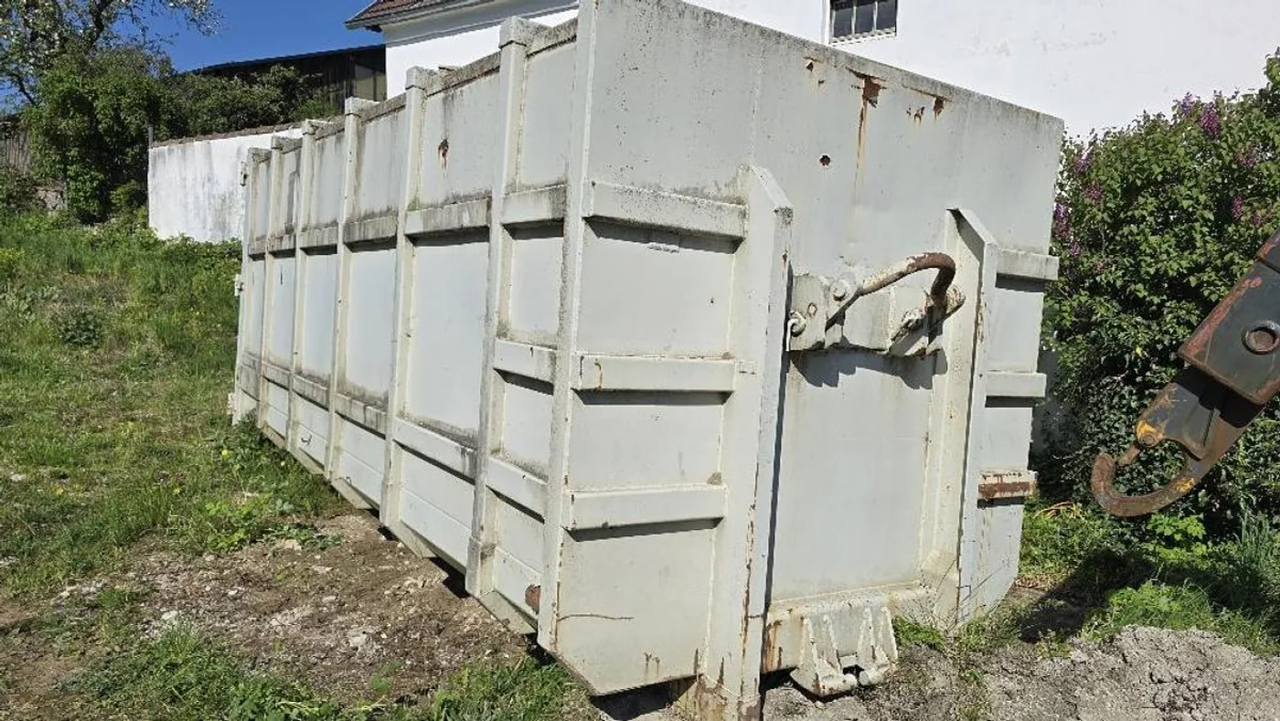 BIG Hakenliftcontainer mit 5000 l Tank - 7