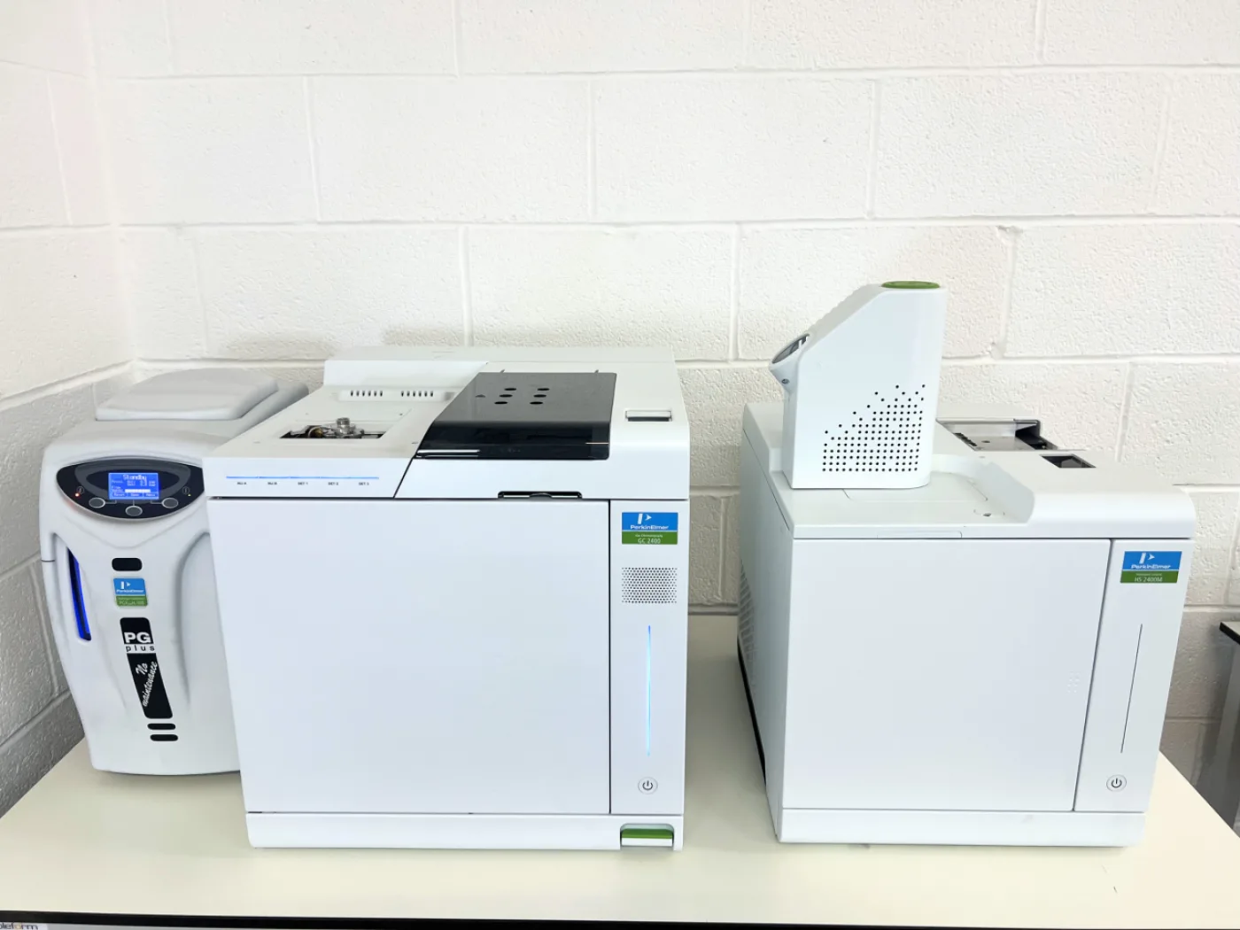 Perkin Elmer GC 2400 System - 2