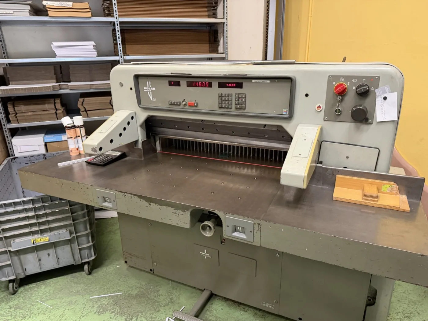 Massicot POLAR 92 EM - 5