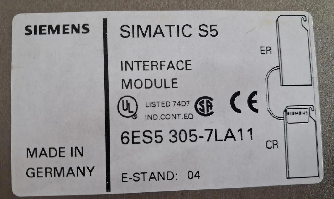 Siemens SIMATIC S5 6ES5 305-7LA11 Interface Module - 7