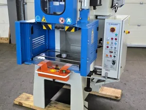C-Ständer Exzenterpresse CDCS 401 P81