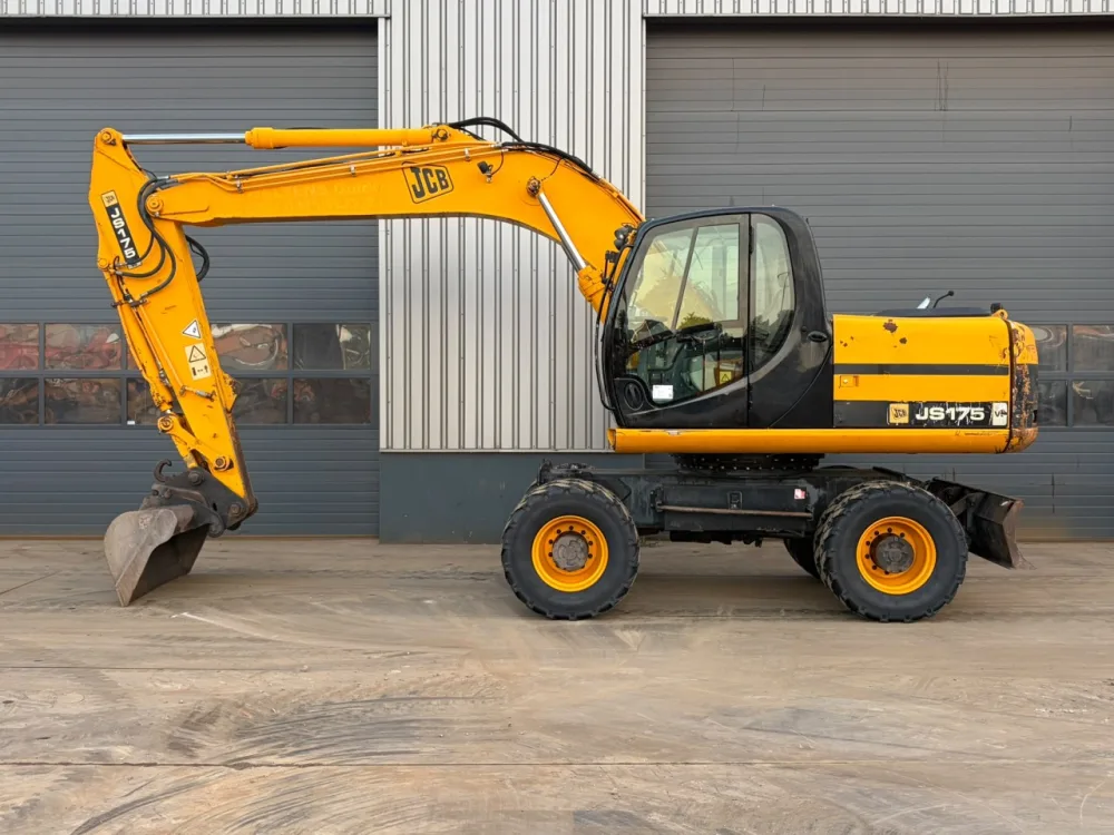 JCB JS175W