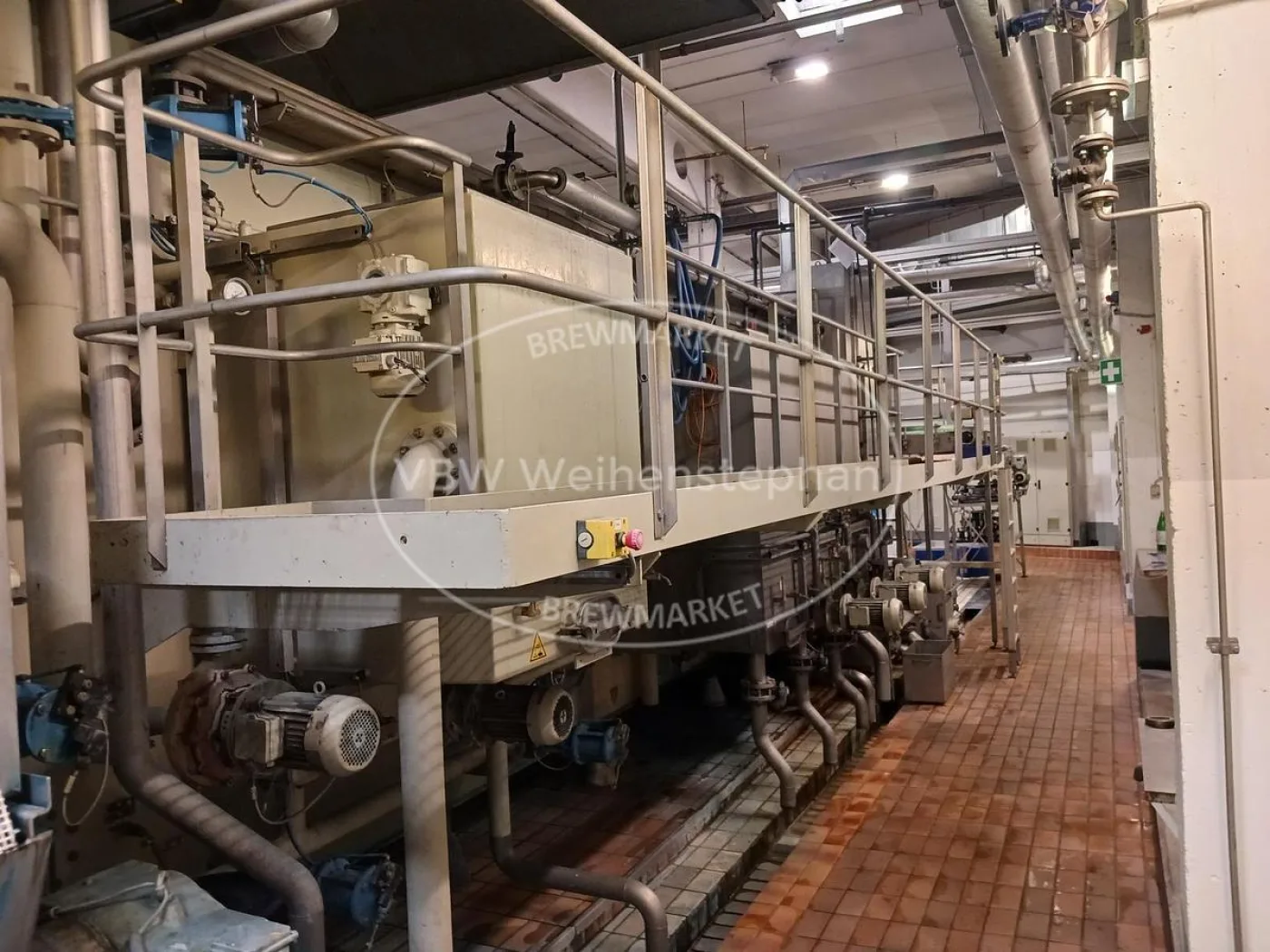 Bottle cleaning system - 8