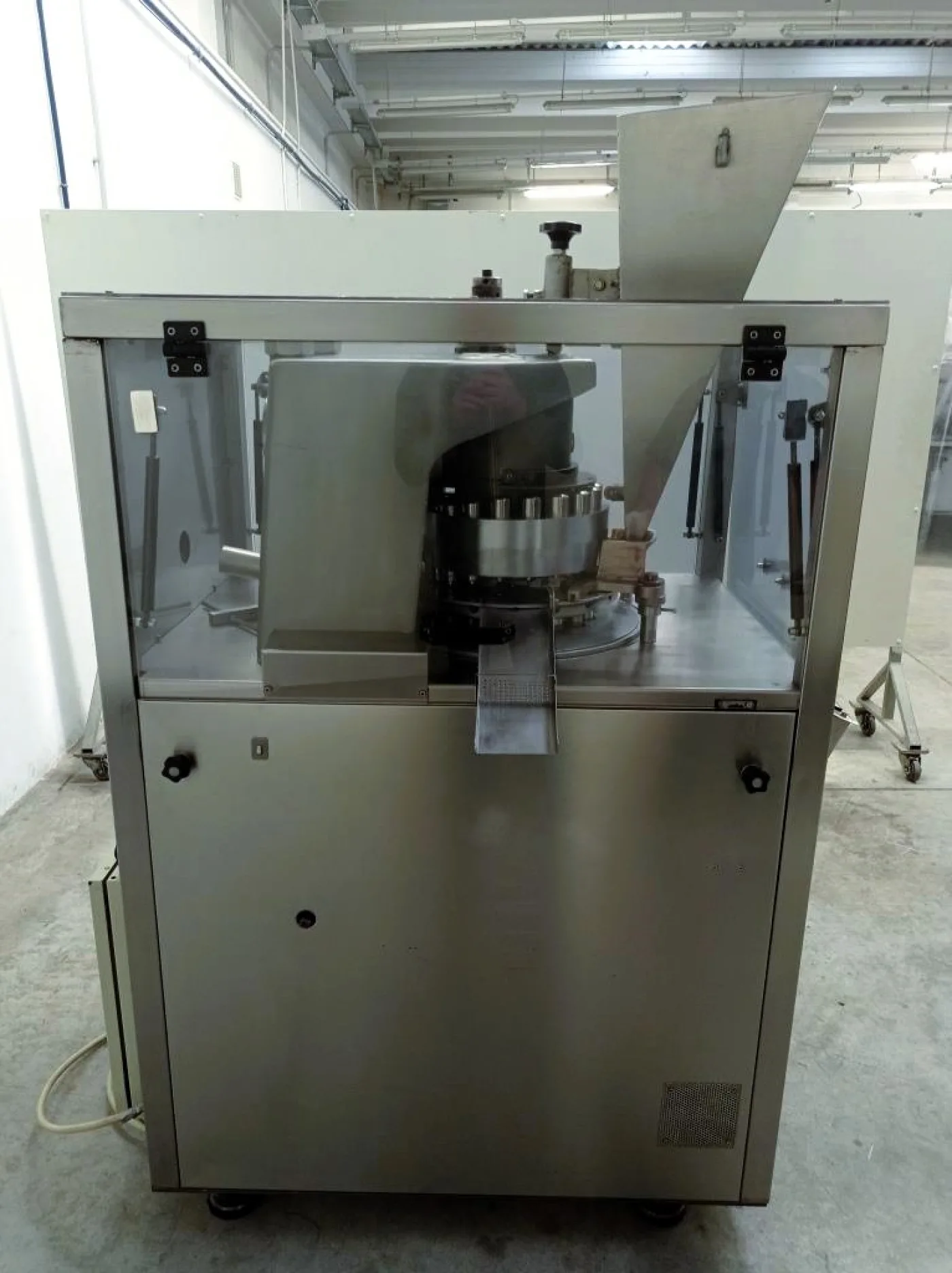 COMPRIMITRICE ROTATIVA – RONCHI - 8