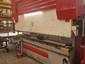 Hydraulic press brake Beyeler PR6 4320