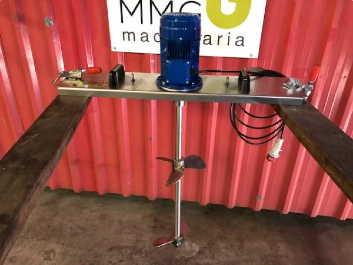 Agitador para IBC doble hélice - 1