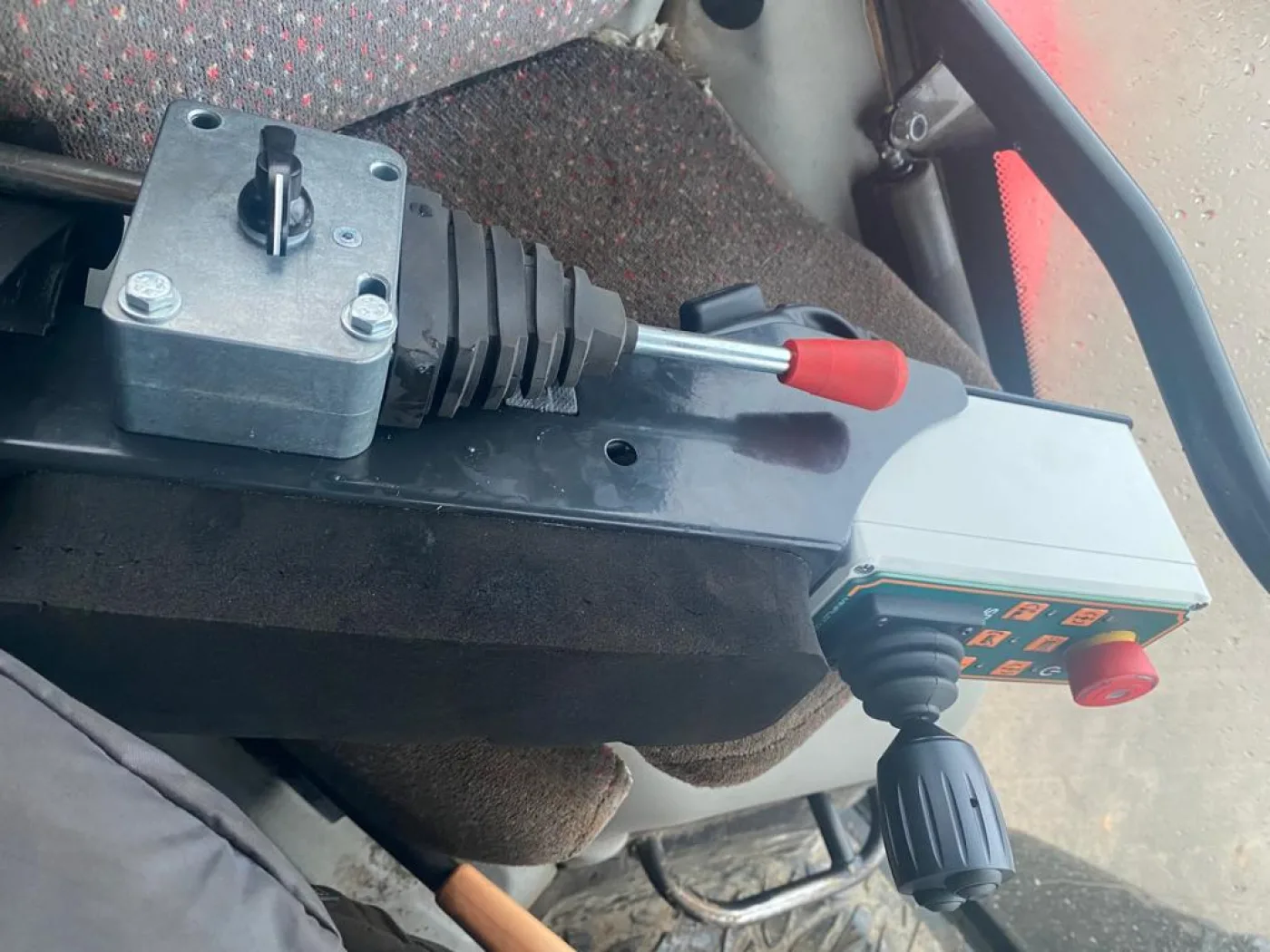 Spearhead S60 Classic Hedge cutter with 1.2M Head - 4