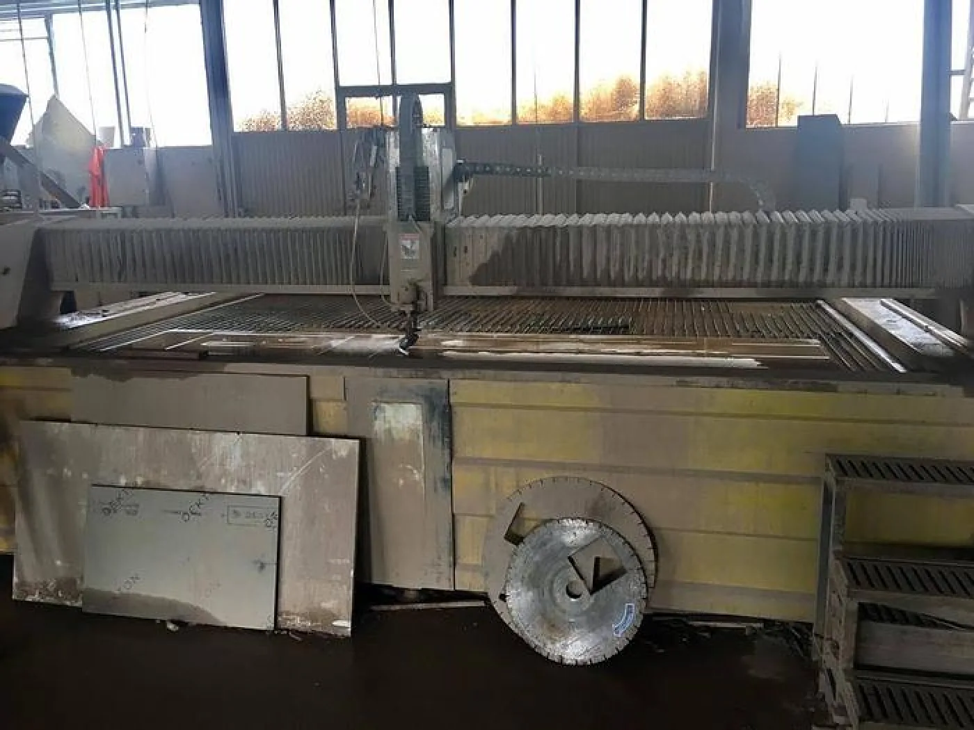 SOITAAB (Italy) Waterjet Cutting 7325 WTJ - 2
