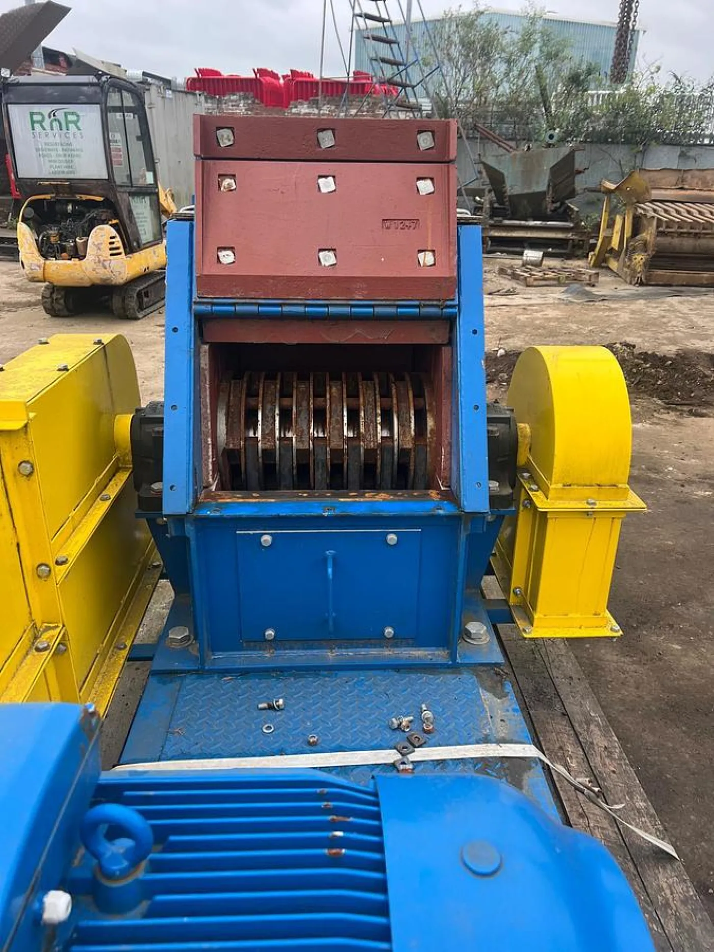 2019 BJD Hammer Mill Crusher 24 x 20 - 4