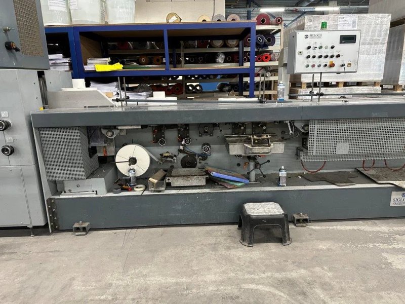 Sigloch SB 6000 bookback gluing and lining machine