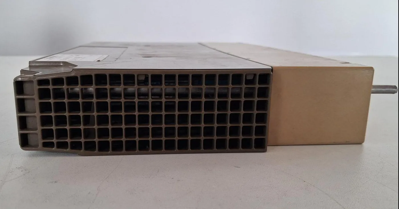Siemens SIMATIC S5 6ES5 458-7LB11 Digital Output Module - 3