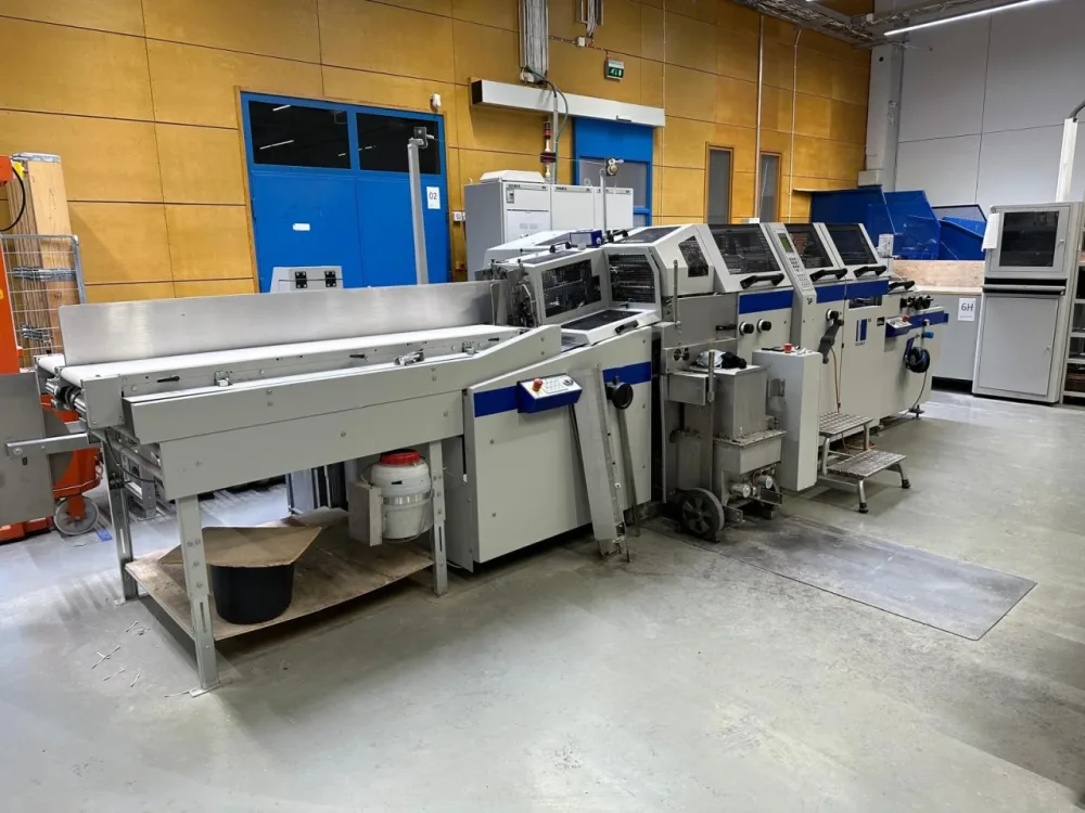 Kolbus DA 270 casemaker
