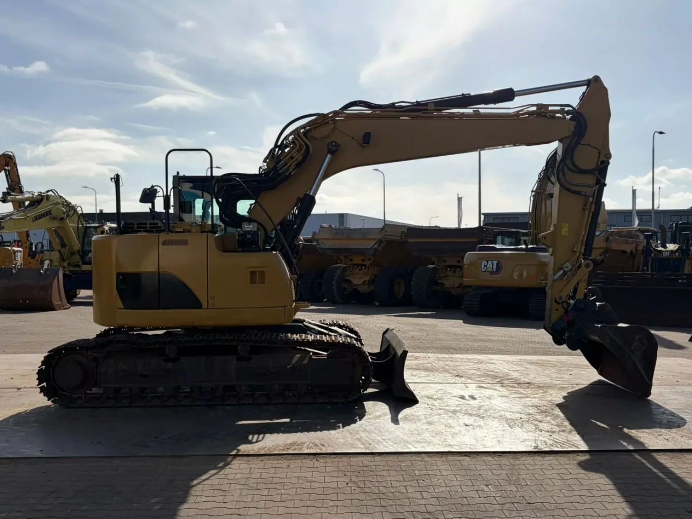 Caterpillar 314DLCR – Front Blade - 6
