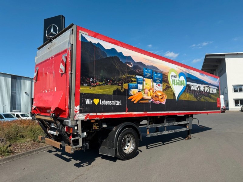 Schmitz Cargobull SKO10 Carrier Maxima 1300 LBW Bär 2000kg gelenkt