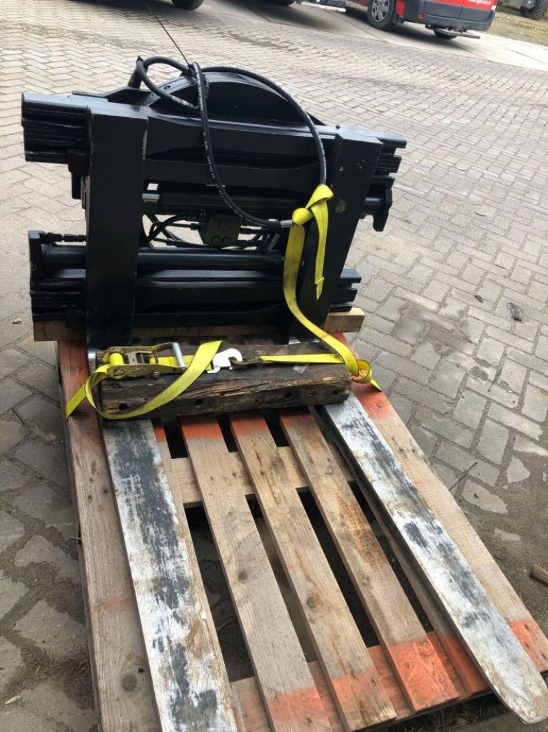 Cascade fork positioner with rotator FEM2- FEM3
