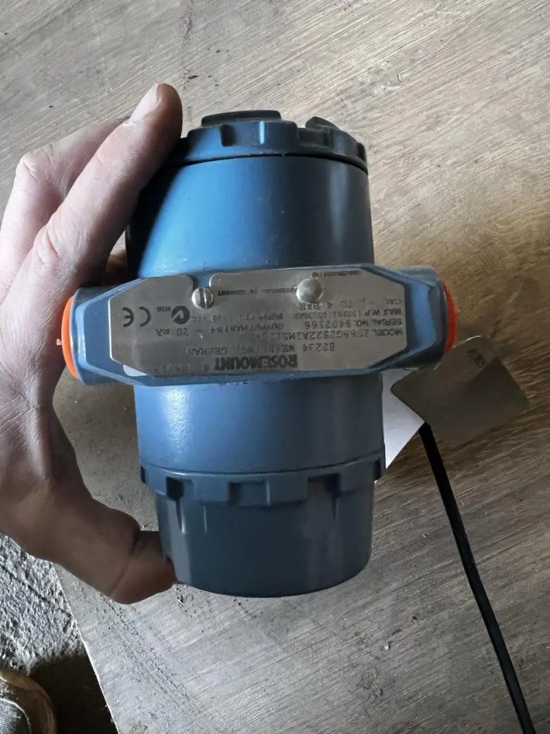 PRESSURE INDICATORS C7049