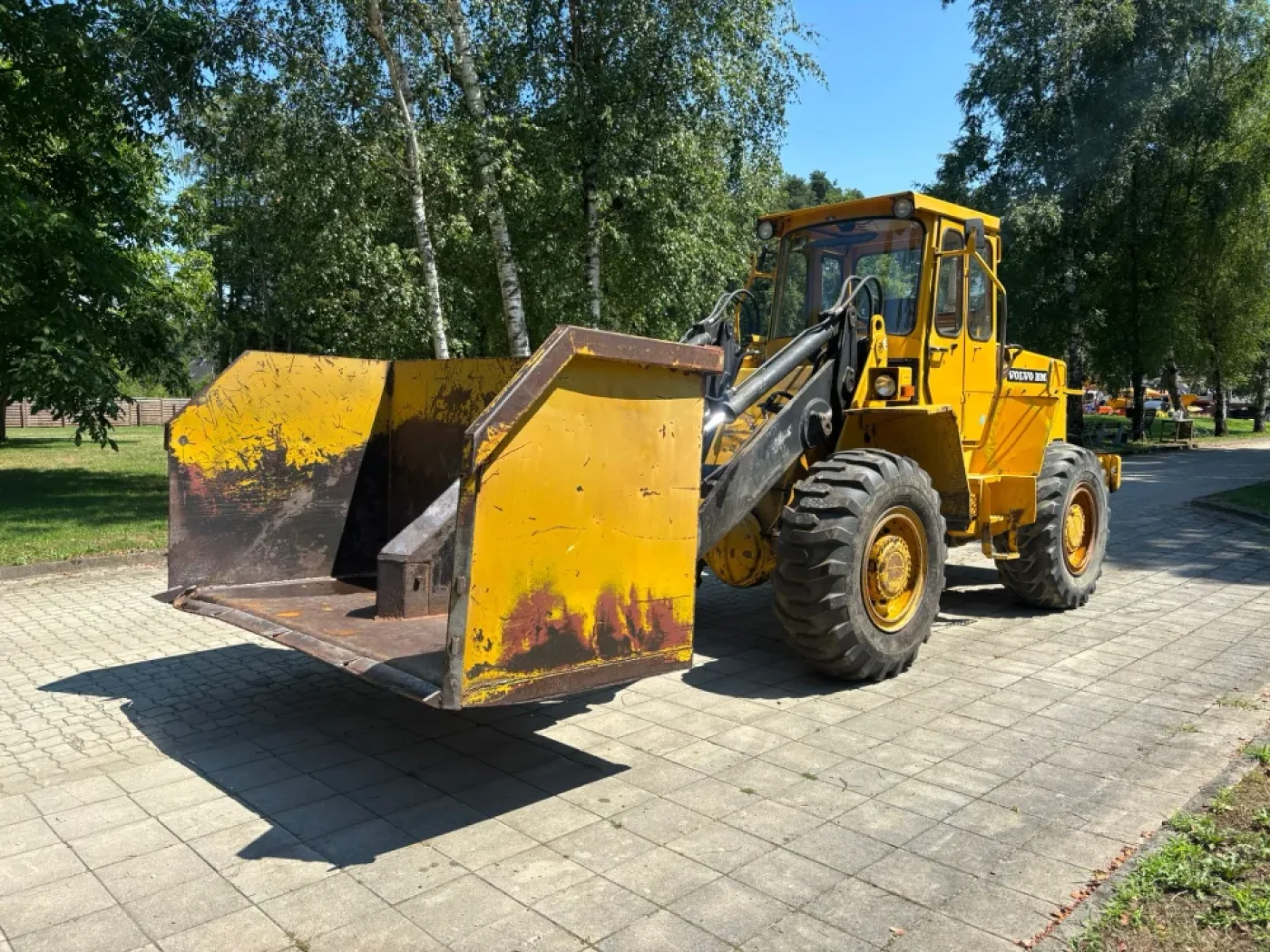 Volvo - BM 4300 - 5