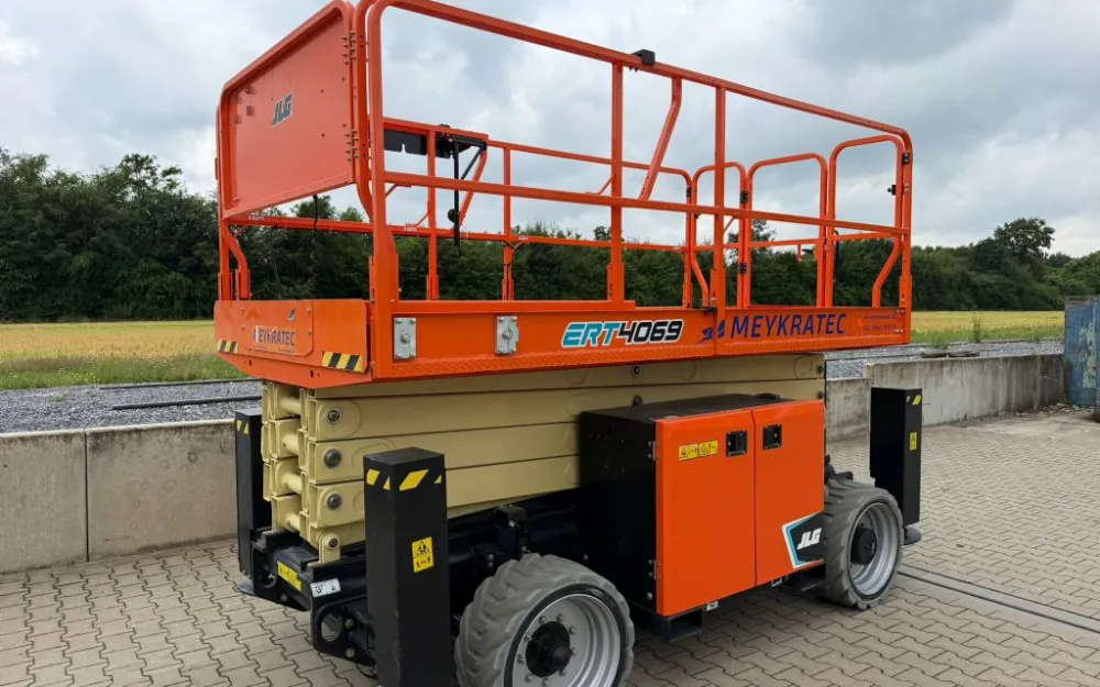 JLG ERT4069