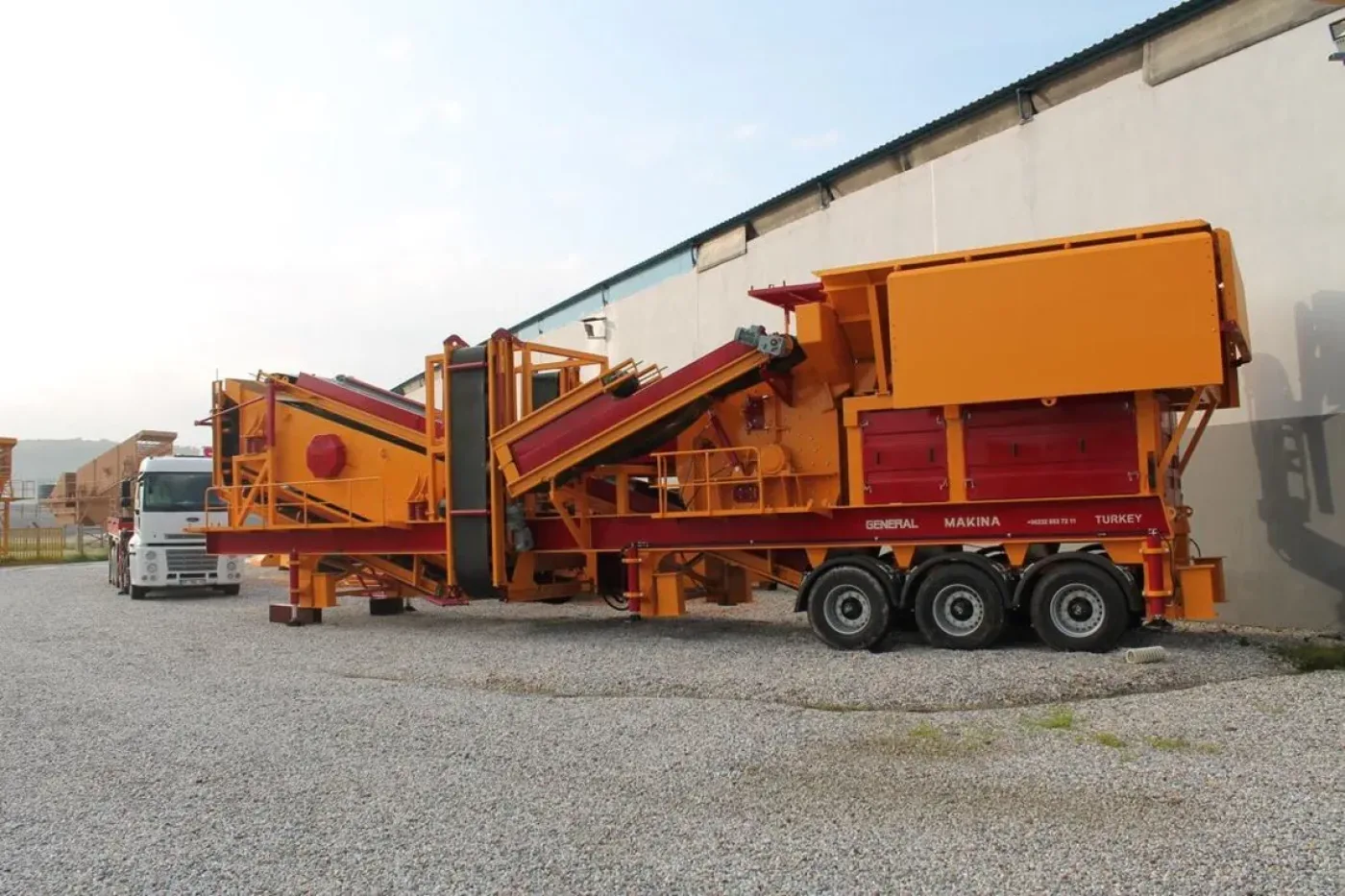 General 02 — Mobile Impact Crushing & Screening Plant - 9