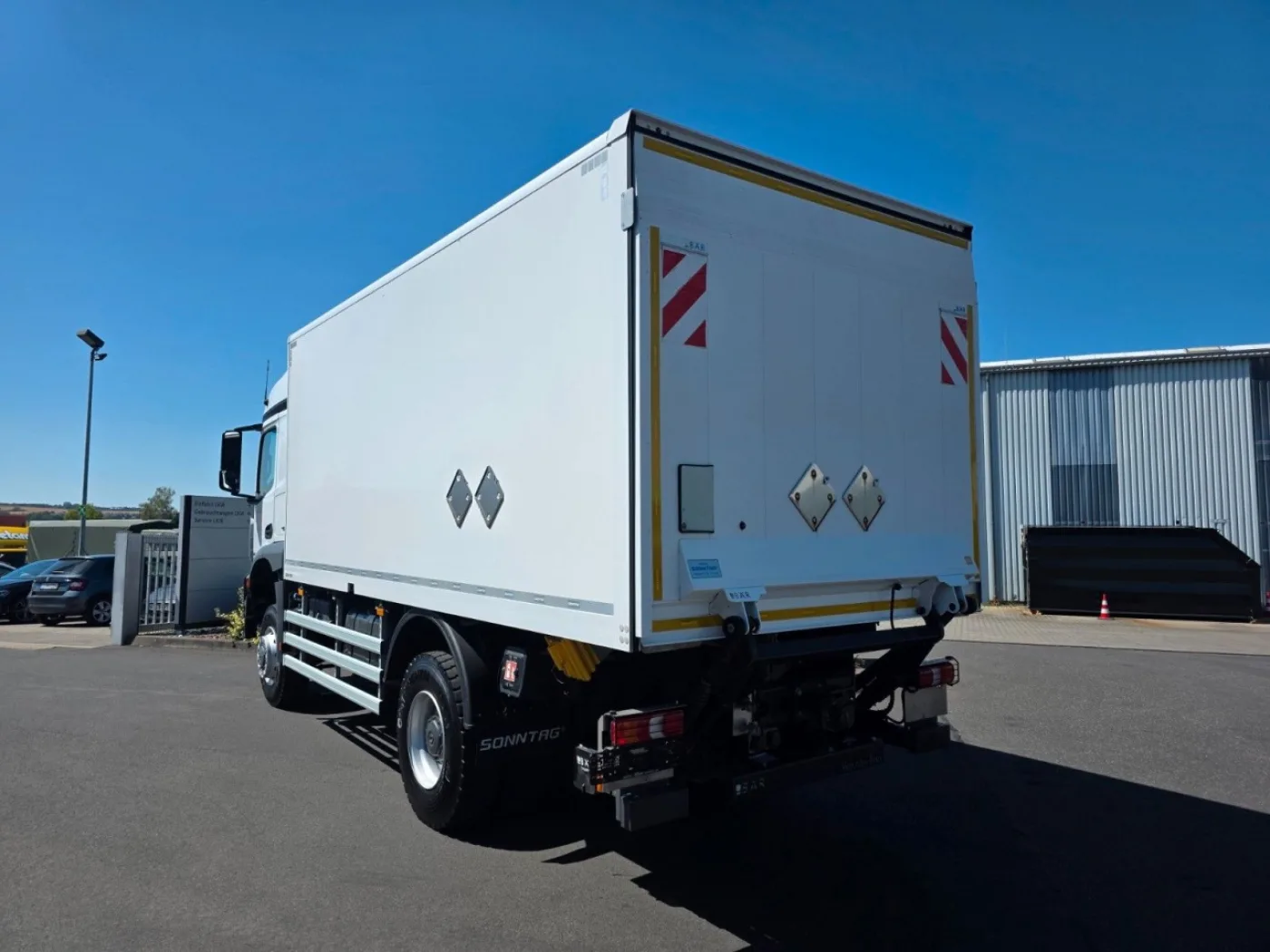 Mercedes Benz Arocs 1827 A 4x4 LBW Type-Treppe Schalter - 7