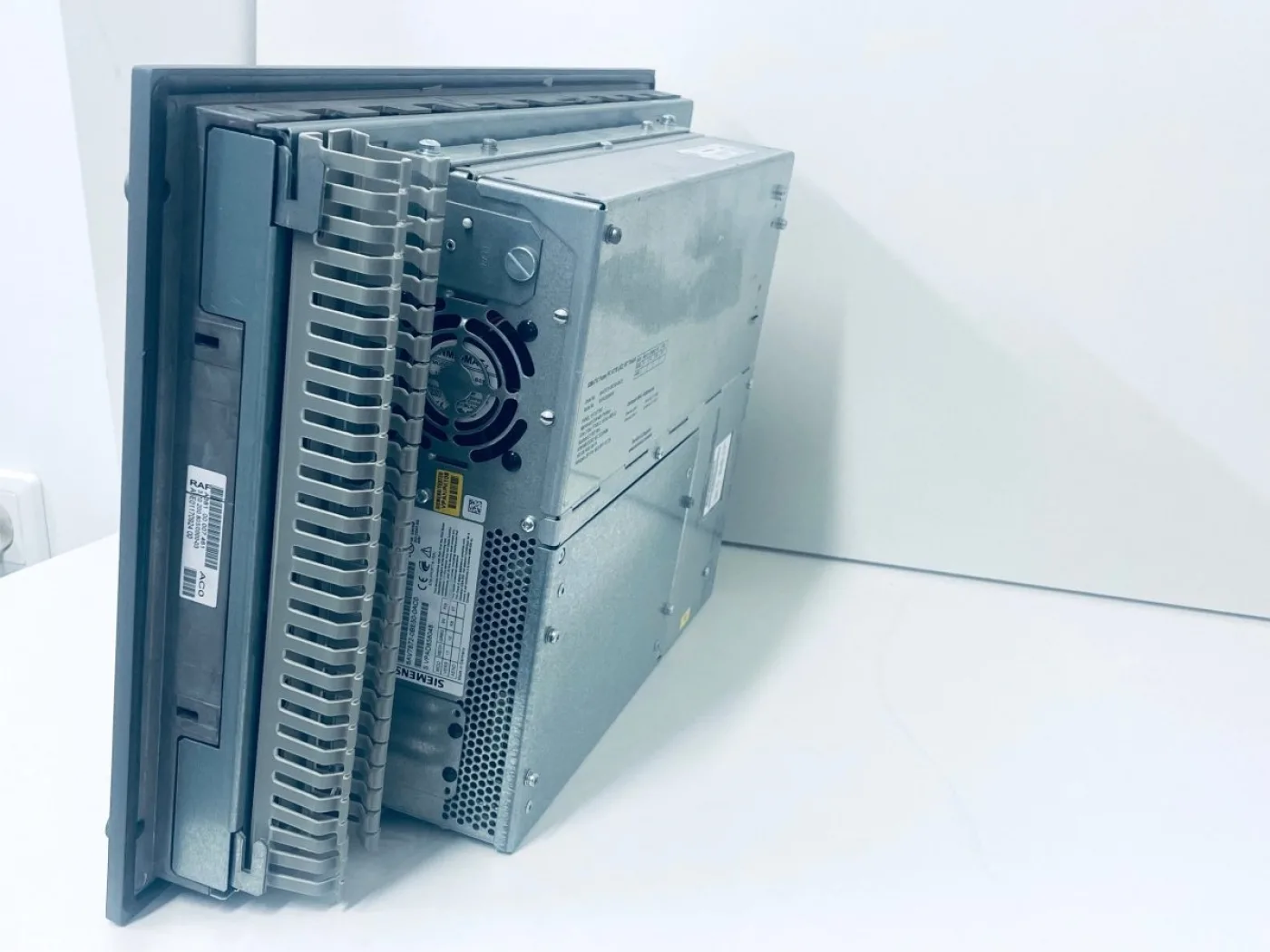 Siemens SIMATIC Panel AV7872-0BE50-0AC0 - 4