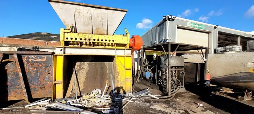 2016 Shred-Tech ST500 Twin Shaft Shredder