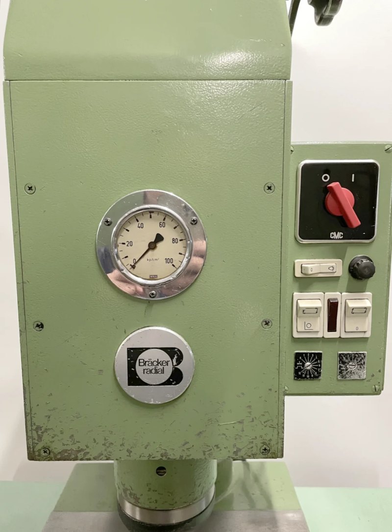 021530 - BRÄCKER PN 300