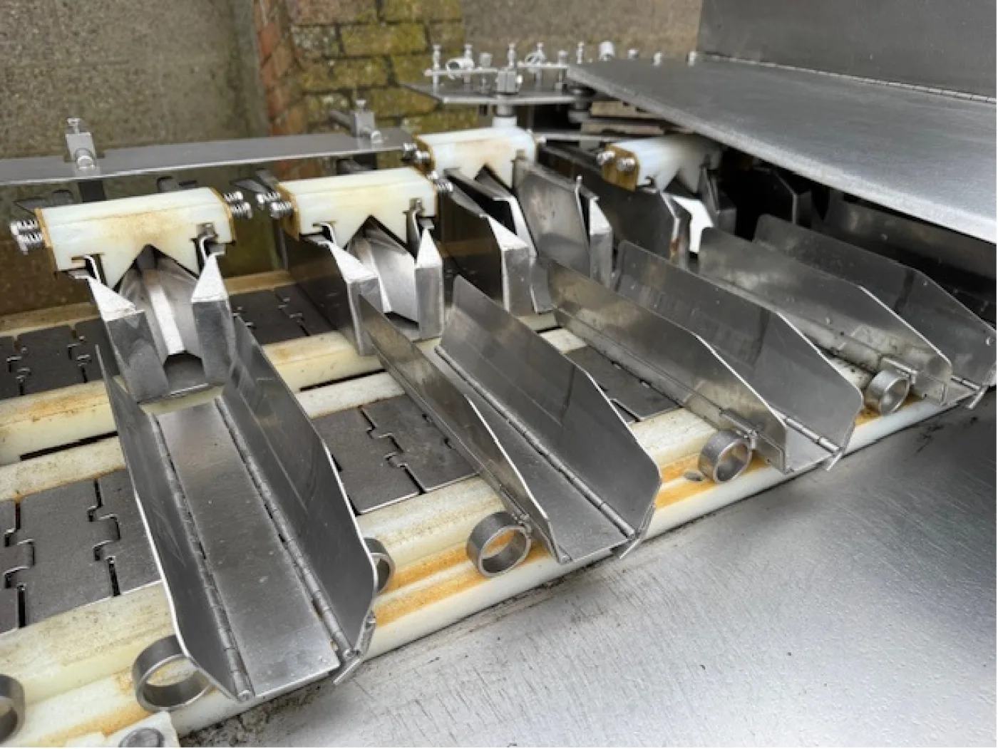 Pisces HSV 25 Trout Heading Machine - 6