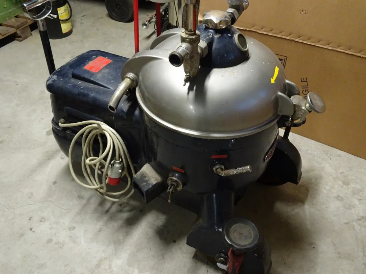 MANUAL CLEANING CLARIFIER CENTRIFUGE, MOD. “IMMA MICRO”, SECOND-HAND MACHINE - 3