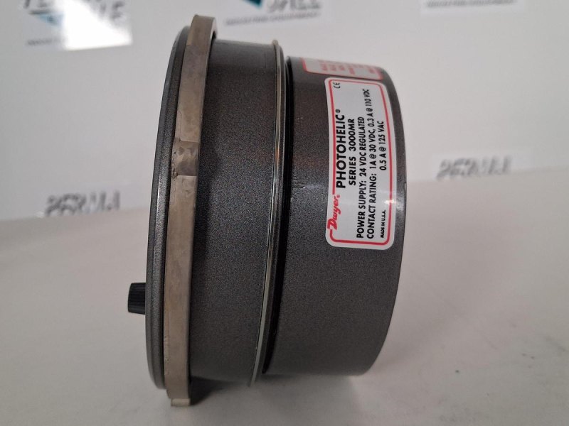 Dwyer Photohelic Series 3000MR Druckschalter mit Anzeige