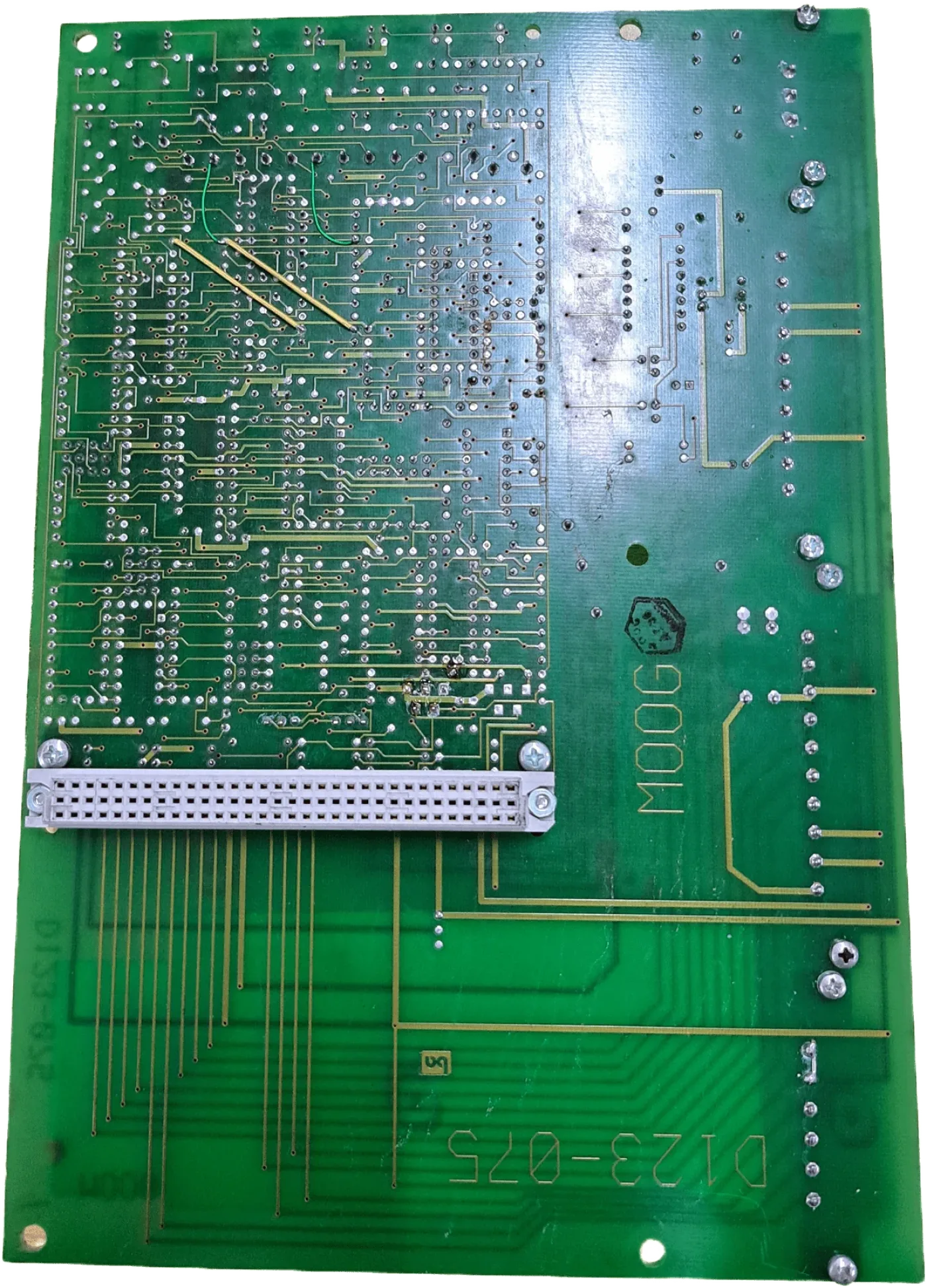 MOOG D123-075-A008 - 2