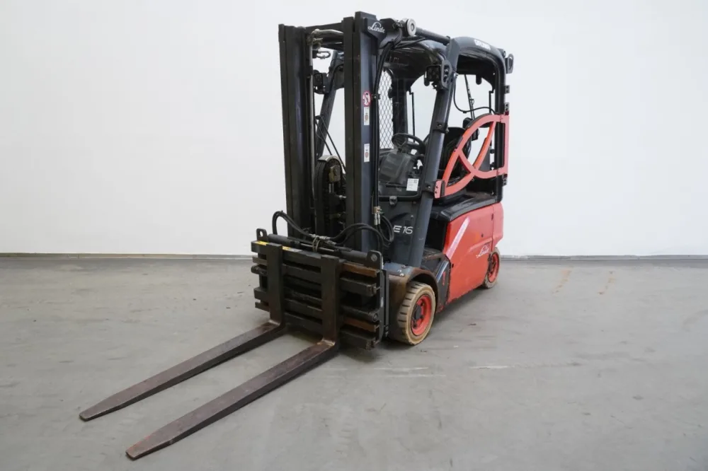 Frontstapler Linde E 16 P 386 (2012)