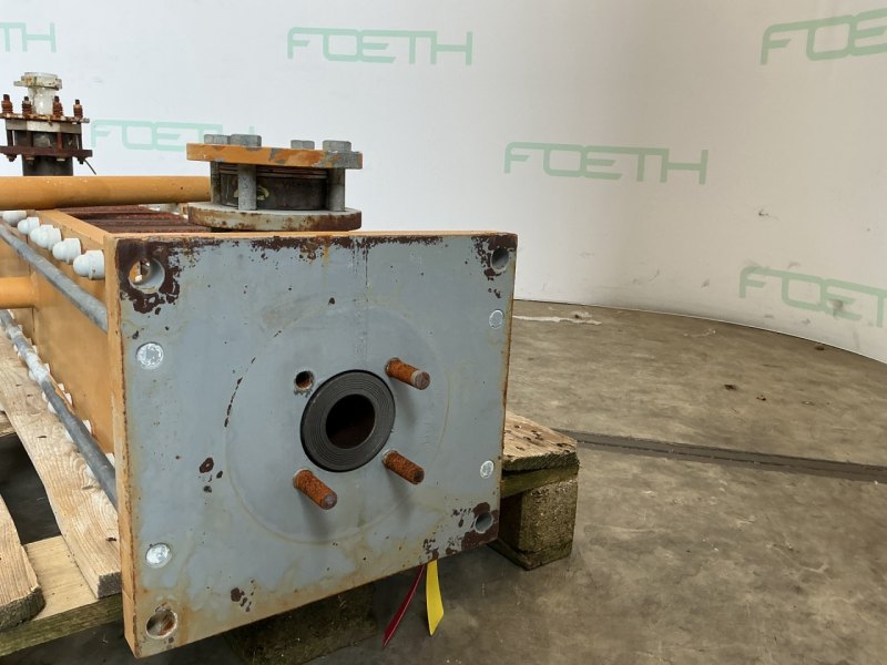 Vicarb Deutschland GmbH Graphite 2 m² (condensor) - Shell and tube heat exchanger