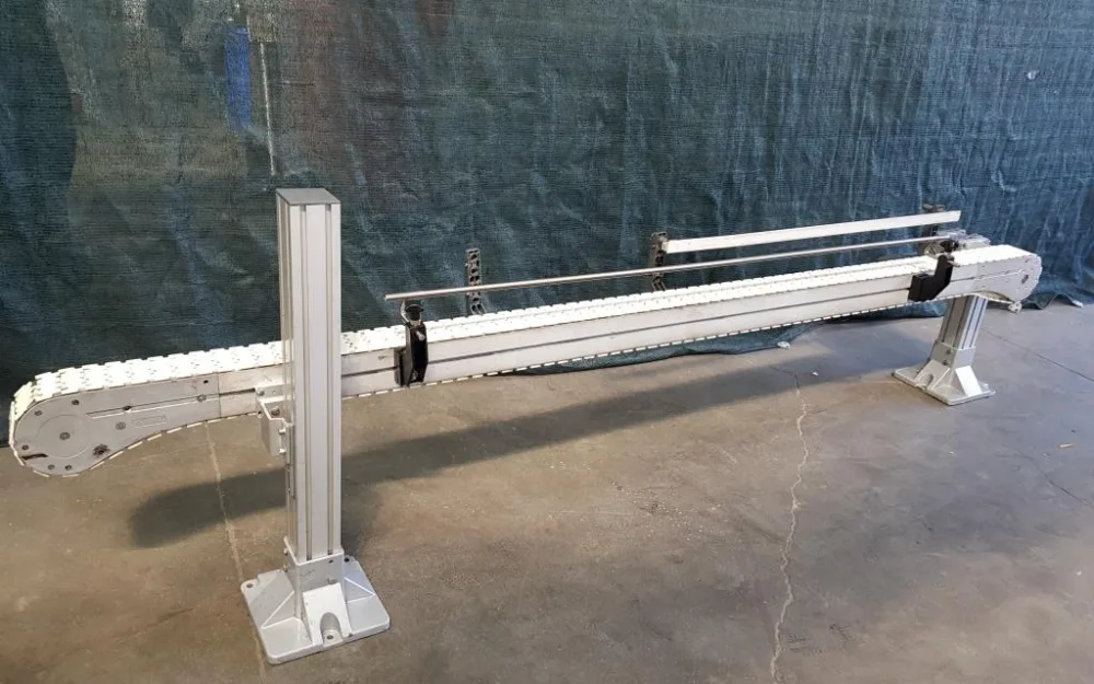 NASTRO TRASPORTATORE MOTORIZZATO – FLEX LINK