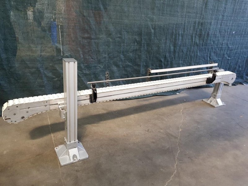NASTRO TRASPORTATORE MOTORIZZATO – FLEX LINK