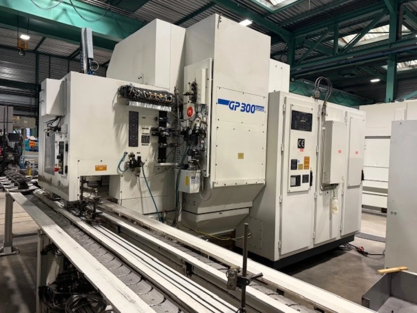 CNC Gear Hobbing Machine – GLEASON GP300 - 4