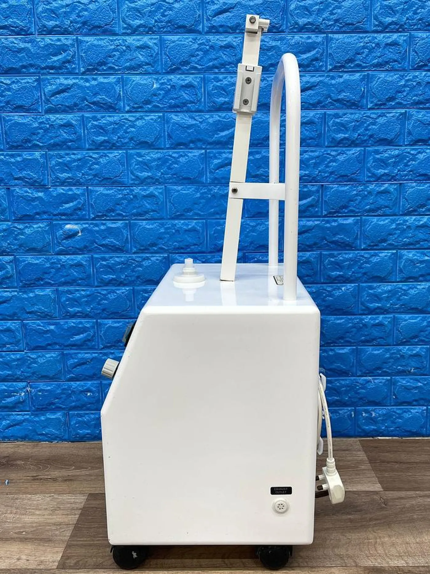 MGE SAM Electric Suction Pump - 2